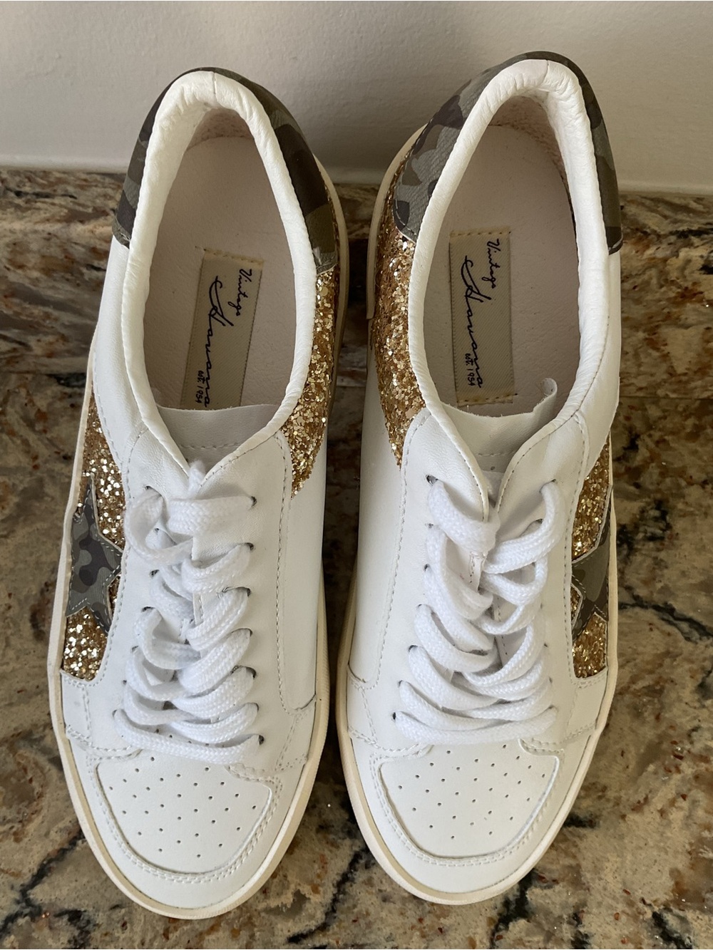 Havana Forrest New White Sneakers with Gold Glitter & Camo Accents Women's 8.5